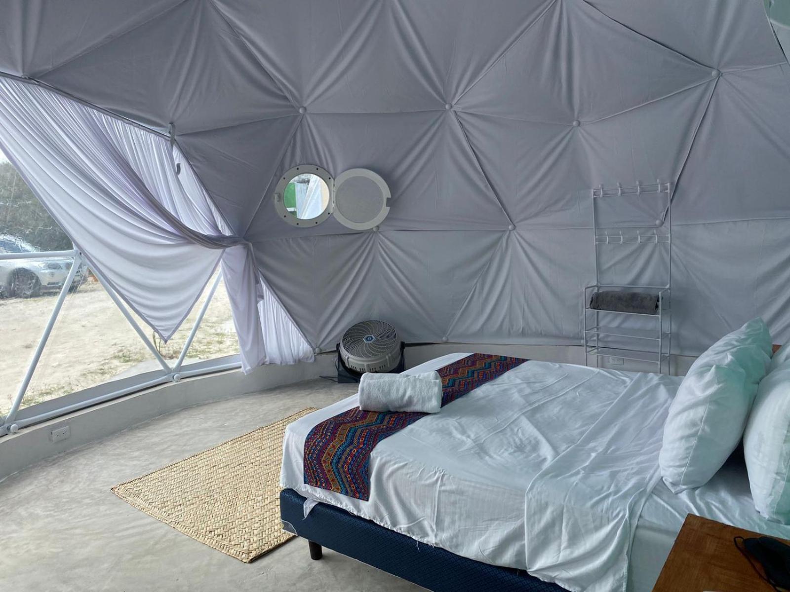 Hidden Island Glamping Isla Mujeres Hotel ภายนอก รูปภาพ
